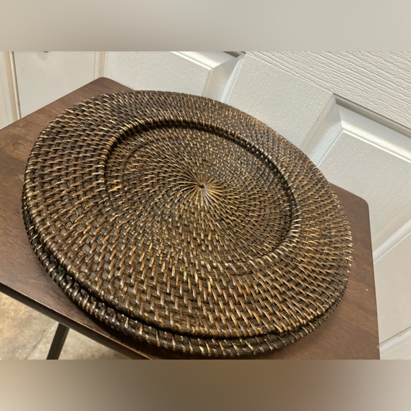 Rattan Charger Plates A Set of 4 - Picture 10 of 12